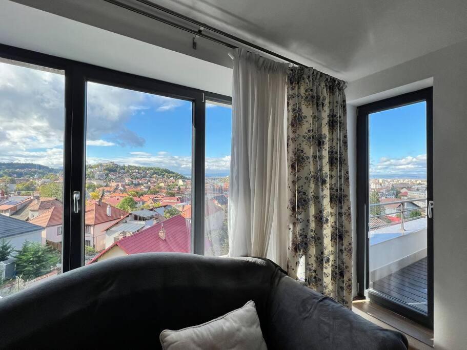 Central Apartment With Panoramic View Brassó Kültér fotó
